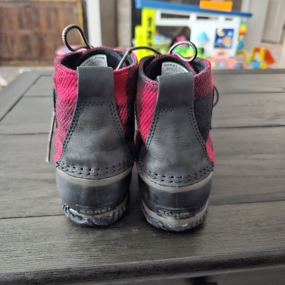 Sorel Women's Out N' About Boots - Picture 6 of 8